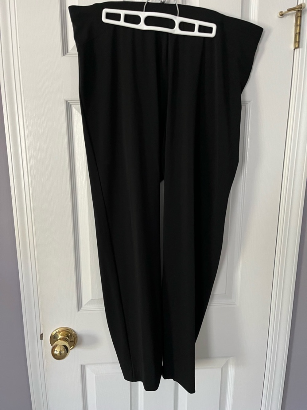 Roz & Ali Black Straight-Leg Pull-On Pants